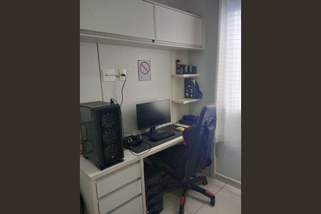 Quarto de apartamento à venda com 2 quartos, 50m² em Dos Ortizes, Valinhos