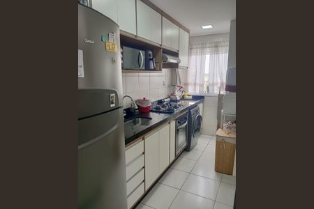 Cozinha de apartamento à venda com 2 quartos, 50m² em Dos Ortizes, Valinhos