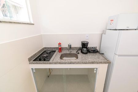 Cozinha de casa para alugar com 1 quarto, 22m² em Penha, Rio de Janeiro