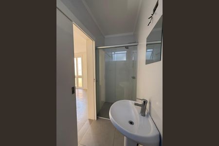 Banheiro de apartamento à venda com 3 quartos, 93m² em Bom Fim, Porto Alegre