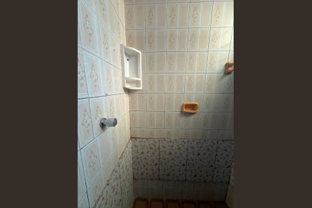 Casa para alugar com 100m², 3 quartos e 1 vaga Casa para alugar com 100m², 3 quartos e 1 vagaBanheiro