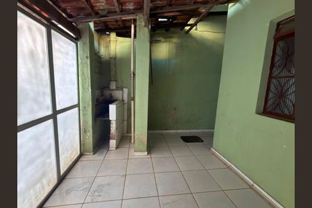 Área de serviço de casa para alugar com 3 quartos, 100m² em Qnj 39, Brasília