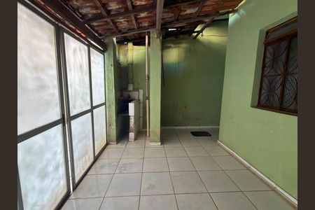 Área de serviço de casa para alugar com 3 quartos, 100m² em Qnj 39, Brasília