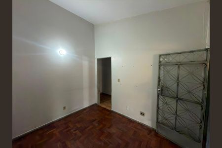 Sala de casa para alugar com 3 quartos, 100m² em Qnj 39, Brasília