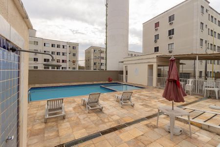 Apartamento para alugar com 45m², 2 quartos e 1 vaga Apartamento para alugar com 45m², 2 quartos e 1 vagaÁrea comum - Piscina
