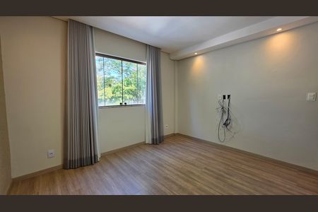 Casa à venda com 225m², 4 quartos e 3 vagas Casa à venda com 225m², 4 quartos e 3 vagasQuarto 2