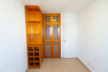 Quarto 1 de apartamento para alugar com 2 quartos, 53m² em Vila da Saúde, São Paulo