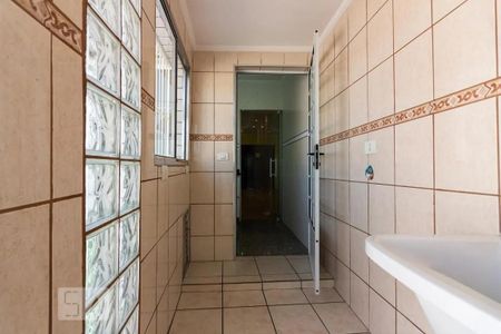 Casa à venda com 297m², 6 quartos e 2 vagas Casa à venda com 297m², 6 quartos e 2 vagasÁrea de Serviço