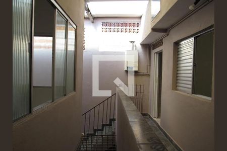 Casa à venda com 297m², 6 quartos e 2 vagas Casa à venda com 297m², 6 quartos e 2 vagasÁrea Externa