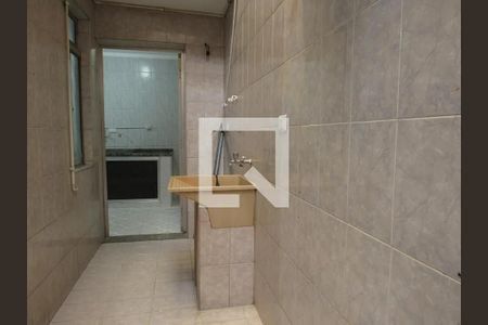 Casa à venda com 297m², 6 quartos e 2 vagas Casa à venda com 297m², 6 quartos e 2 vagasÁrea de Serviço