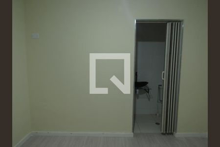 Casa à venda com 297m², 6 quartos e 2 vagas Casa à venda com 297m², 6 quartos e 2 vagasQuarto