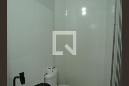 Casa à venda com 297m², 6 quartos e 2 vagas Casa à venda com 297m², 6 quartos e 2 vagasBanheiro