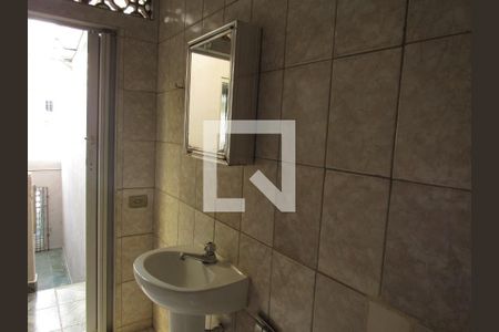 Casa à venda com 297m², 6 quartos e 2 vagas Casa à venda com 297m², 6 quartos e 2 vagasBanheiro