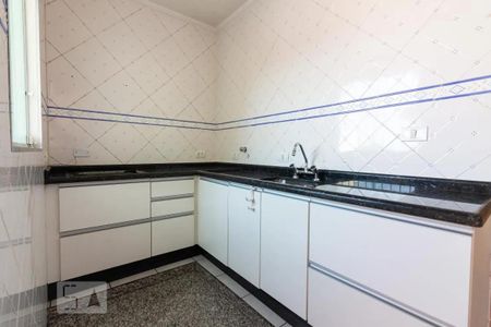 Casa à venda com 297m², 6 quartos e 2 vagas Casa à venda com 297m², 6 quartos e 2 vagasCozinha