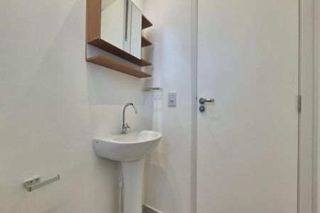Apartamento para alugar com 46m², 3 quartos e 1 vaga