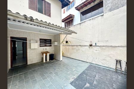 Área de Serviço de casa para alugar com 3 quartos, 110m² em Vila Rosalia, Guarulhos