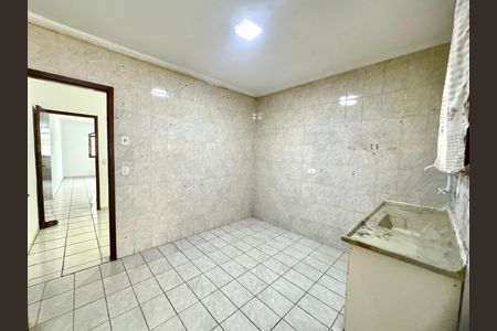 Casa para alugar com 110m², 3 quartos e 2 vagas Casa para alugar com 110m², 3 quartos e 2 vagasCozinha