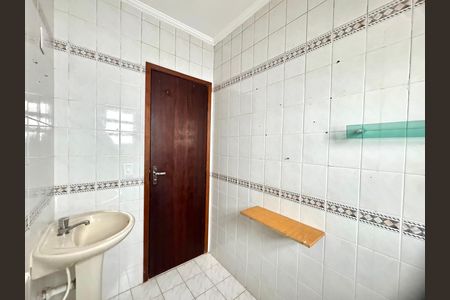Casa para alugar com 110m², 3 quartos e 2 vagas Casa para alugar com 110m², 3 quartos e 2 vagasBanheiro 1