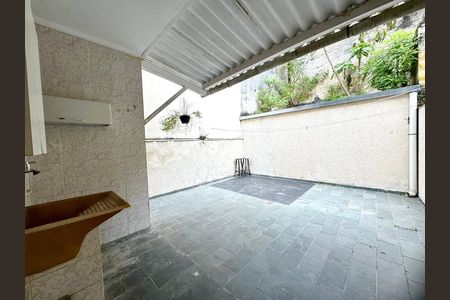 Casa para alugar com 110m², 3 quartos e 2 vagas Casa para alugar com 110m², 3 quartos e 2 vagasÁrea de Serviço