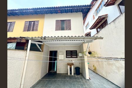 Casa para alugar com 110m², 3 quartos e 2 vagas Casa para alugar com 110m², 3 quartos e 2 vagasÁrea de Serviço