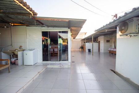 Casa à venda com 5 quartos, 500m² em Setor Habitacional Arniqueira, Brasília