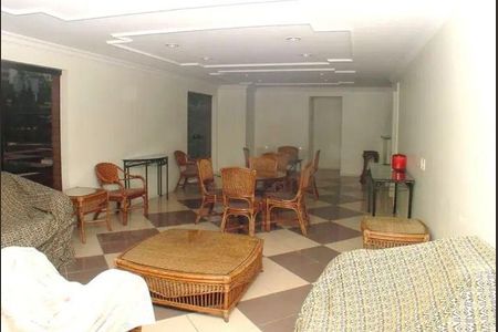 Apartamento à venda com 4 quartos, 200m² em Moema, São Paulo