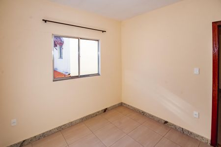 Quarto  de casa para alugar com 1 quarto, 25m² em Céu Azul, Belo Horizonte