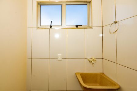 Banheiro  de casa para alugar com 1 quarto, 25m² em Céu Azul, Belo Horizonte