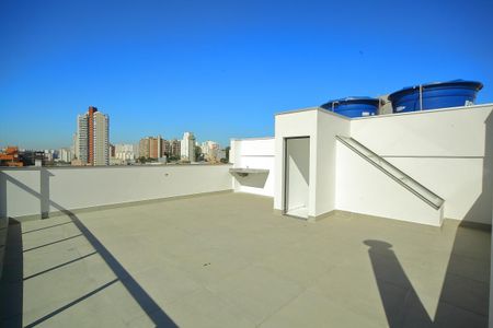 Apartamento à venda com 115m², 2 quartos e 2 vagasCobertura