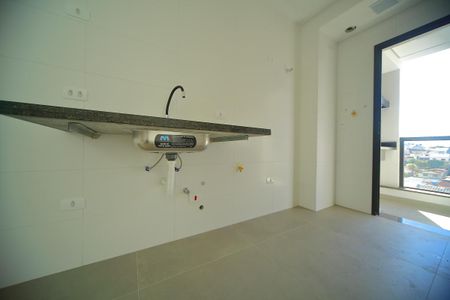 Apartamento à venda com 115m², 2 quartos e 2 vagasCozinha 