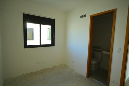 Apartamento à venda com 115m², 2 quartos e 2 vagasSuíte 2 