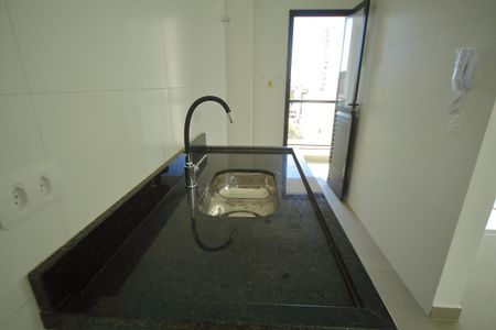 Apartamento à venda com 115m², 2 quartos e 2 vagasCozinha 