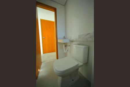 Apartamento à venda com 115m², 2 quartos e 2 vagasBanheiro da Suíte 1 