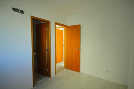 Apartamento à venda com 115m², 2 quartos e 2 vagasSuíte 2 