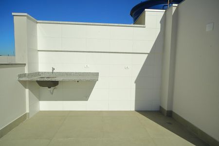 Apartamento à venda com 115m², 2 quartos e 2 vagasÁrea de serviço 