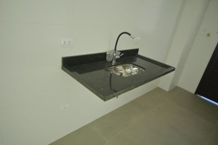 Apartamento à venda com 115m², 2 quartos e 2 vagasCozinha 