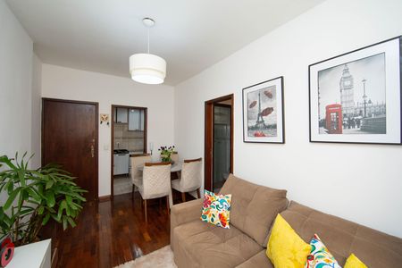 Apartamento à venda com 52m², 3 quartos e 1 vaga