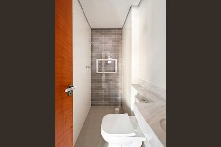 Apartamento à venda com 58m², 2 quartos e 1 vaga Apartamento à venda com 58m², 2 quartos e 1 vagaBanheiro Social