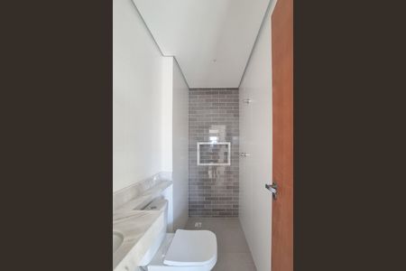 Apartamento à venda com 58m², 2 quartos e 1 vaga Apartamento à venda com 58m², 2 quartos e 1 vagaBanheiro Social