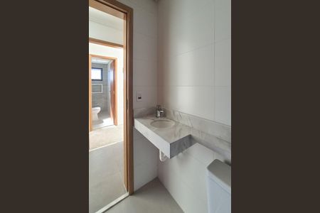 Apartamento à venda com 58m², 2 quartos e 1 vaga Apartamento à venda com 58m², 2 quartos e 1 vagaBanheiro Social