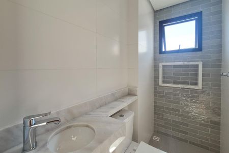 Apartamento à venda com 58m², 2 quartos e 1 vaga Apartamento à venda com 58m², 2 quartos e 1 vagaBanheiro da Suíte