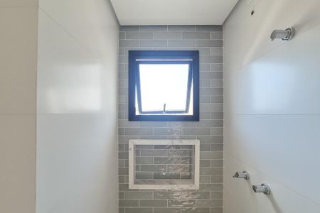 Apartamento à venda com 58m², 2 quartos e 1 vaga Apartamento à venda com 58m², 2 quartos e 1 vagaBanheiro da Suíte