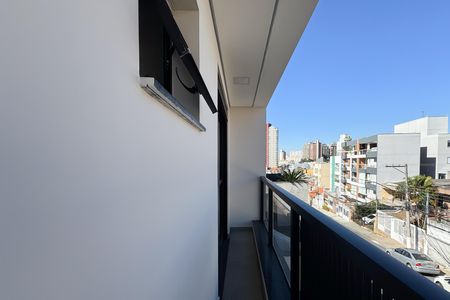 Apartamento à venda com 58m², 2 quartos e 1 vaga Apartamento à venda com 58m², 2 quartos e 1 vagaSacada