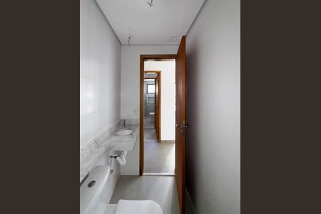 Apartamento à venda com 58m², 2 quartos e 1 vaga Apartamento à venda com 58m², 2 quartos e 1 vagaBanheiro Social