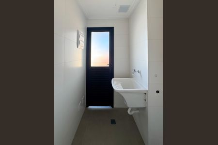 Apartamento à venda com 58m², 2 quartos e 1 vaga Apartamento à venda com 58m², 2 quartos e 1 vagaÁrea de Serviço