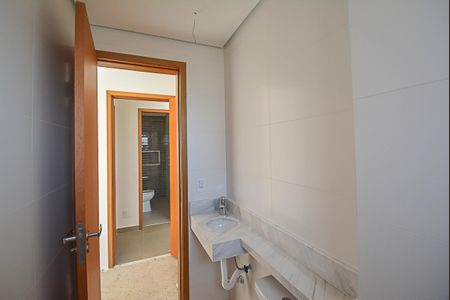 Apartamento à venda com 58m², 2 quartos e 1 vaga Apartamento à venda com 58m², 2 quartos e 1 vagaBanheiro da Suíte