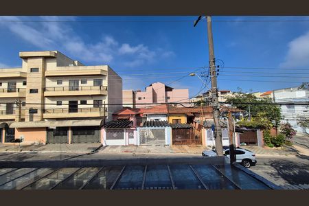 Casa à venda com 108m², 3 quartos e 2 vagas Casa à venda com 108m², 3 quartos e 2 vagasVista