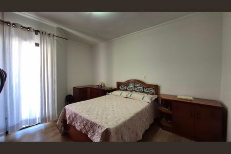 Casa à venda com 108m², 3 quartos e 2 vagas Casa à venda com 108m², 3 quartos e 2 vagasSuíte