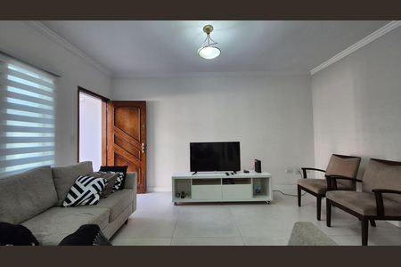 Casa à venda com 108m², 3 quartos e 2 vagas Casa à venda com 108m², 3 quartos e 2 vagasSala