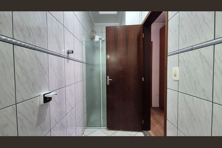 Casa à venda com 108m², 3 quartos e 2 vagas Casa à venda com 108m², 3 quartos e 2 vagasBanheiro da suíte
